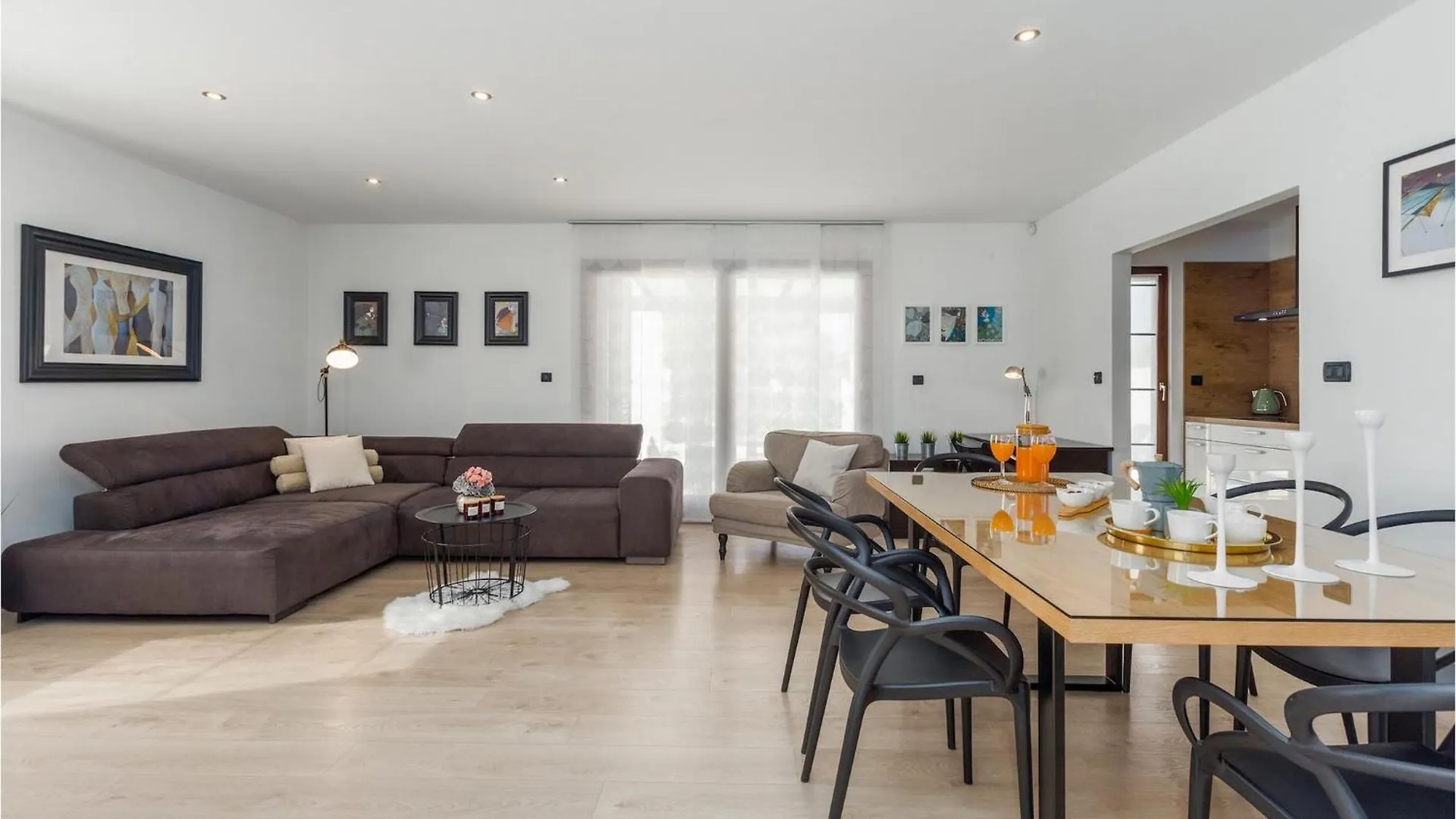 Villa Bonasera Sisan Holiday home
