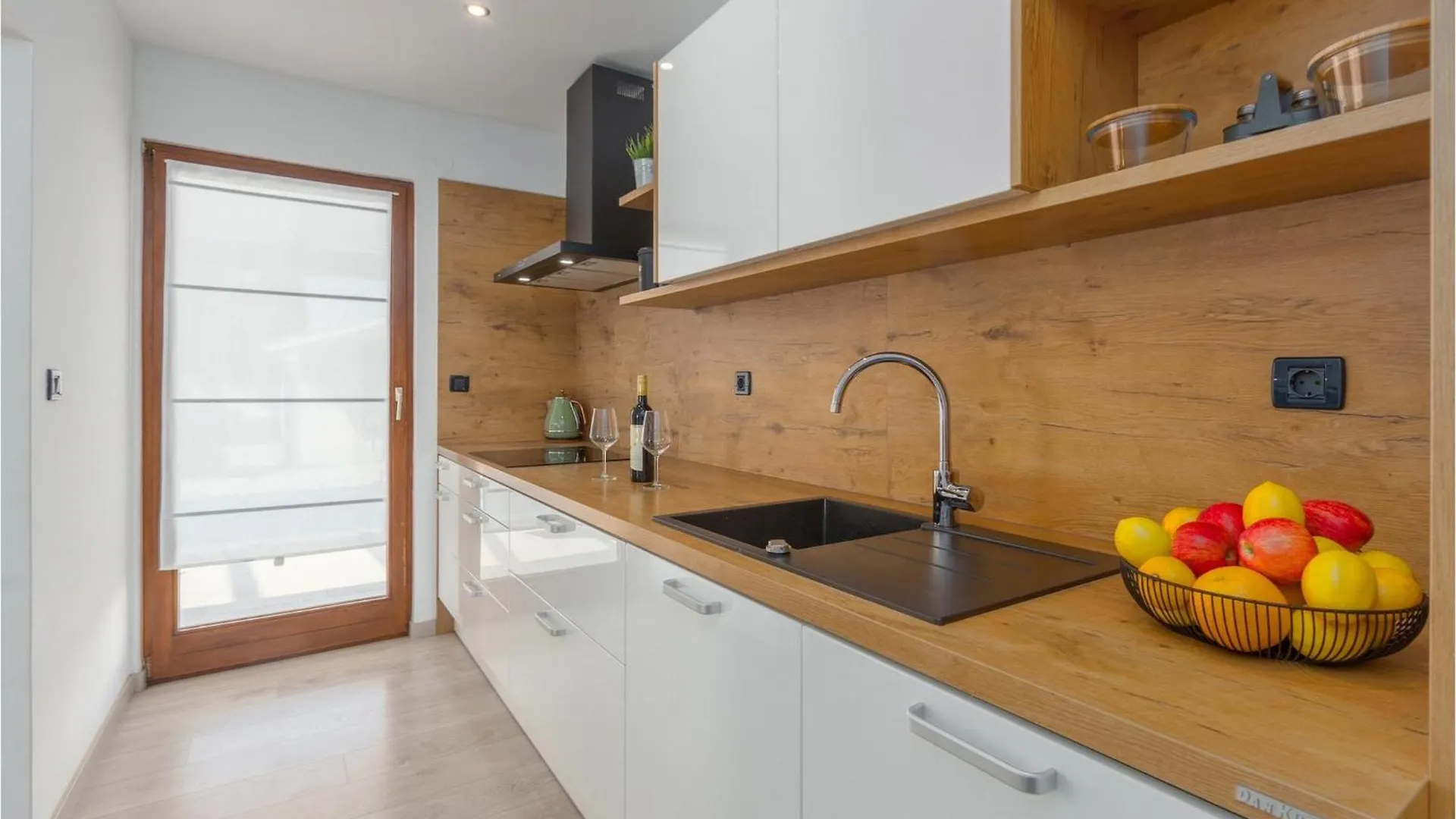 Villa Bonasera Sisan Holiday home