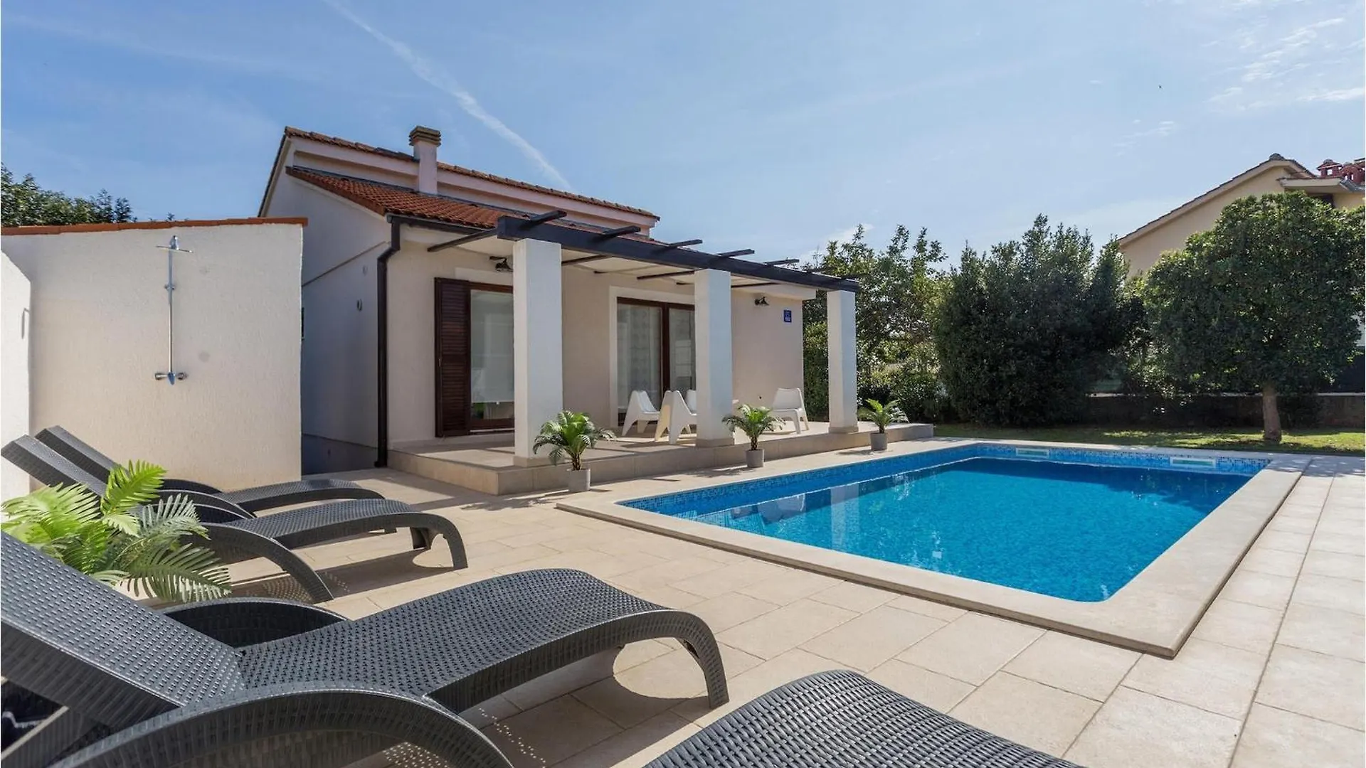 Holiday home Villa Bonasera Sisan Croatia